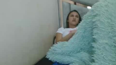 kate online show from February 12, 1:09 am