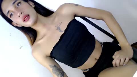 its me kate online show from February 19, 6:11 am