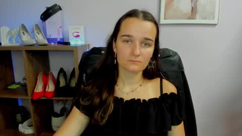 Snapshot of katedesire chatting on September 20, 6:27 am Kate online show from September 20, 6:27 am