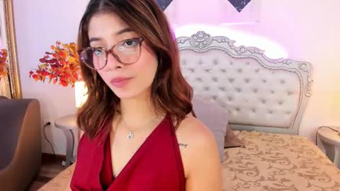 katee Martinez online show from January 31, 7:11 pm