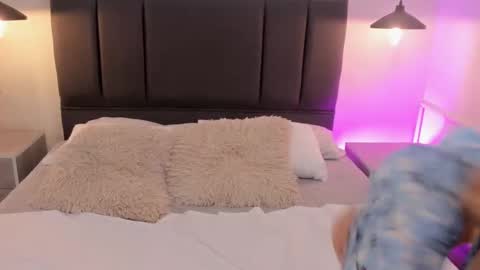 Kate  online show from October 3, 12:35 pm