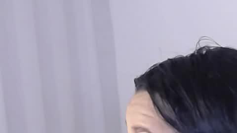 Snapshot of katejolie chatting on December 13, 1:01 pm Help me with rate thanks online show from December 13, 1:01 pm