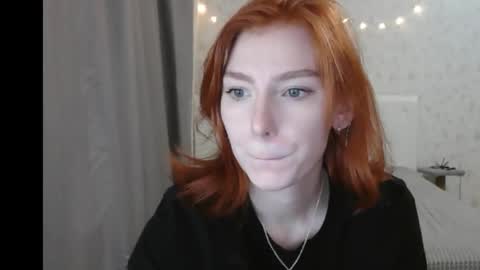 Snapshot of katekalen chatting on January 3, 12:51 pm Kate Bunny online show from January 3, 12:51 pm