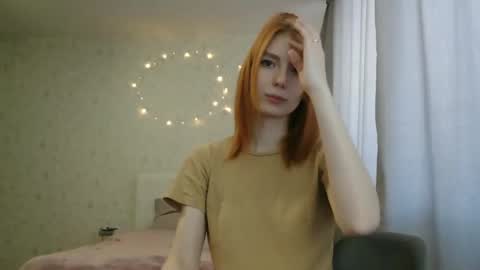 Snapshot of katekalen chatting on February 20, 6:06 am Kate Bunny online show from February 20, 6:06 am