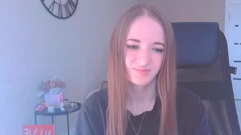 katekayer online show from September 22, 8:40 am