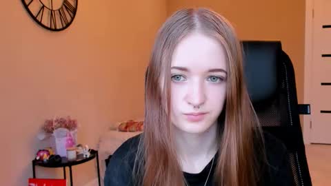 katekayer online show from October 24, 9:54 am