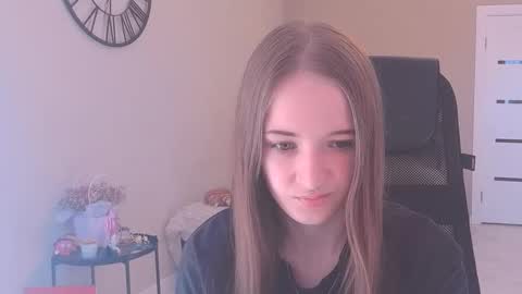 Snapshot of katekayer chatting on September 21, 8:29 am katekayer online show from September 21, 8:29 am