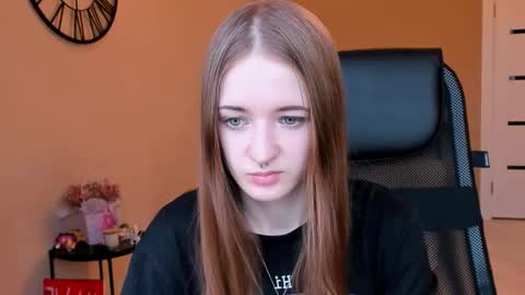 katekayer online show from October 22, 9:23 am