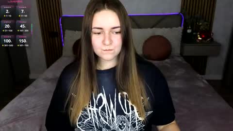 Katelyn online show from September 12, 8:11 pm