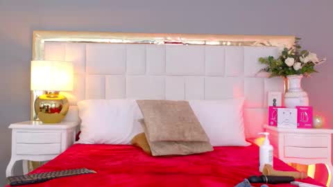 Kate Venegas online show from February 13, 10:02 pm