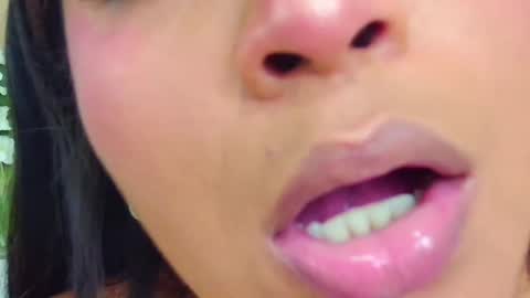 Snapshot of katevenegas chatting on February 24, 8:58 pm Kate Venegas online show from February 24, 8:58 pm