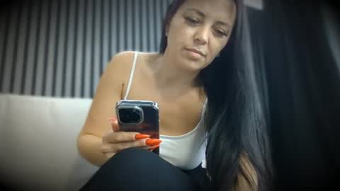 Kate online show from August 2, 4:31 pm