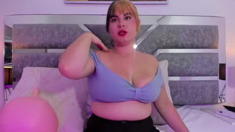 kate rodrigues online show from February 9, 11:58 am