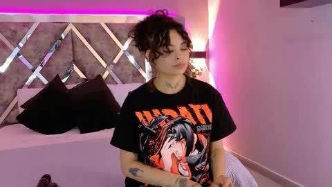 KatheGomez  online show from May 18, 4:07 am