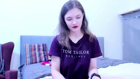 Katherine online show from January 9, 4:23 pm