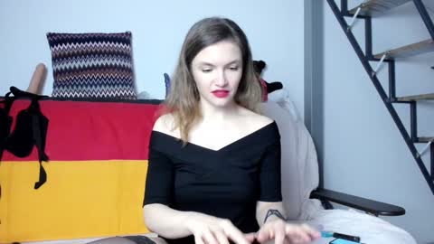 Katherine online show from January 16, 6:37 pm