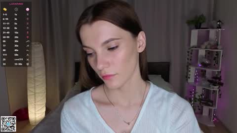 Lola online show from January 19, 4:22 am