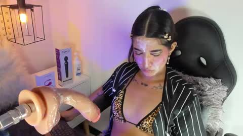 Khaty online show from February 21, 6:04 pm