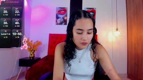 Snapshot of kathy_sc chatting on January 8, 9:01 pm Kate 3 - INSTAGRAM Kathy sc94 online show from January 8, 9:01 pm