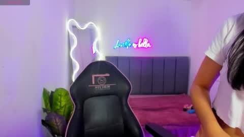 Kathy  online show from November 9, 11:35 am