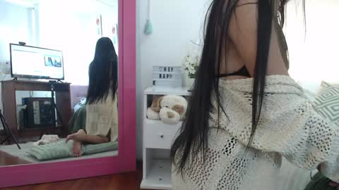 Snapshot of katia_bss chatting on December 21, 4:03 pm katia_bss online show from December 21, 4:03 pm