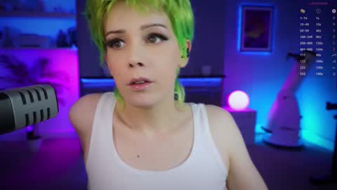 Katie online show from October 16, 6:40 pm