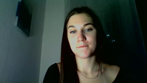 Snapshot of katie_foxi chatting on September 13, 6:32 pm katie_foxi online show from September 13, 6:32 pm