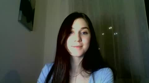 Snapshot of katie_foxi chatting on February 1, 9:19 pm katie_foxi online show from February 1, 9:19 pm