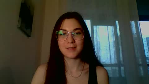Snapshot of katie_foxi chatting on March 6, 3:02 pm katie_foxi online show from March 6, 3:02 pm