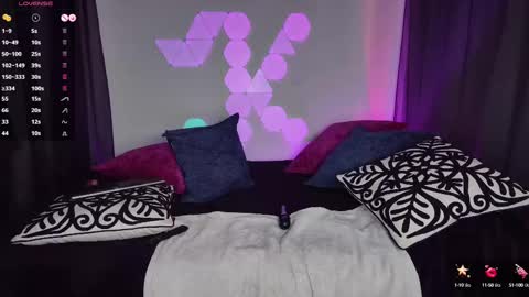 Snapshot of katie_kross_ chatting on March 3, 8:11 pm Katie Kross online show from March 3, 8:11 pm