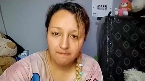 SHARON  KATIEE online show from December 1, 12:47 pm