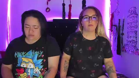 SHARON  KATIEE online show from June 10, 2:49 pm