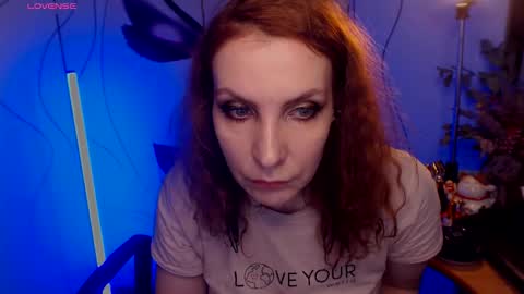 Katie online show from December 17, 1:56 am