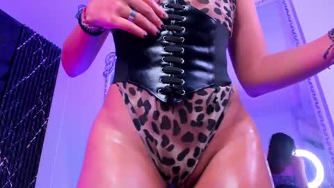 Katie online show from October 21, 6:18 am