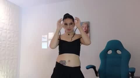 KATE  online show from February 27, 7:39 pm