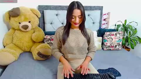 Follow Instagram katikloving online show from March 29, 6:48 am