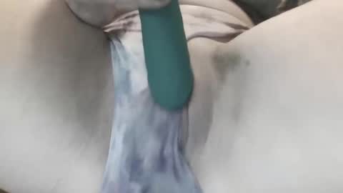 katladyzsafespace online show from November 1, 10:36 am