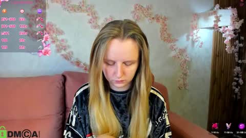 Katrina Bail online show from September 30, 1:16 am