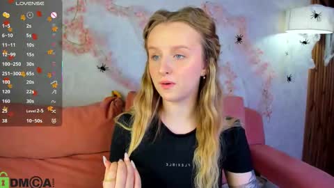 Katrina Bail online show from October 30, 2:12 am