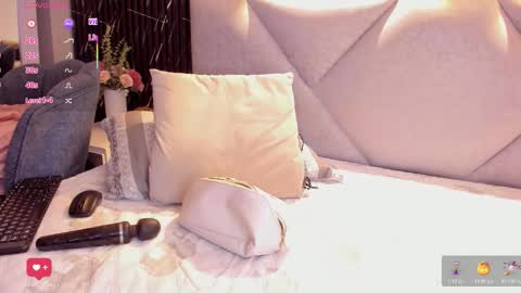 Keyla online show from October 25, 10:43 pm