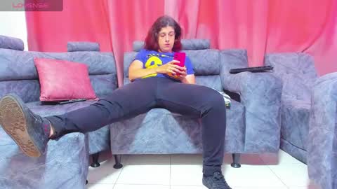 Snapshot of katrinadj chatting on March 1, 6:21 pm Marce online show from March 1, 6:21 pm