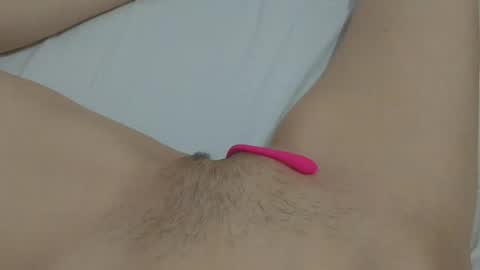 katrina  dont forget to give me thumbs up online show from January 22, 6:42 am