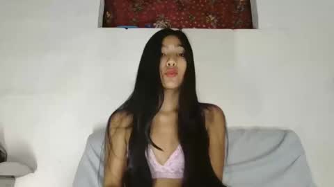 Snapshot of katrushca24 chatting on January 7, 3:44 pm kat online show from January 7, 3:44 pm