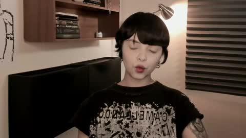 katsuro online show from March 20, 9:20 pm