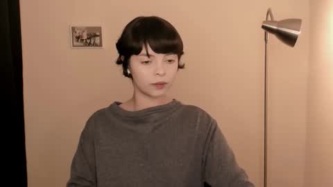 katsuro online show from February 7, 9:18 pm