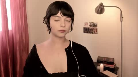 katsuro online show from March 10, 5:50 pm