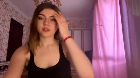 Molly online show from May 11, 9:16 am