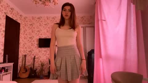 Molly online show from May 15, 6:22 am