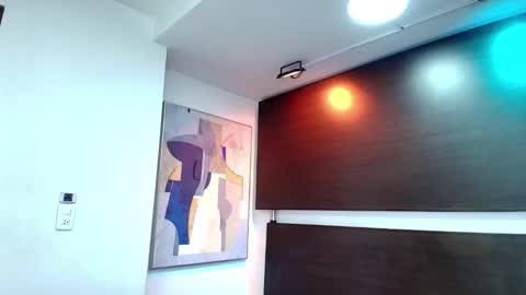 katty_rounds online show from December 3, 12:39 pm