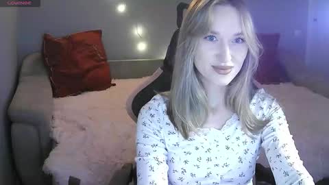 KattyFillHot online show from October 15, 11:22 am